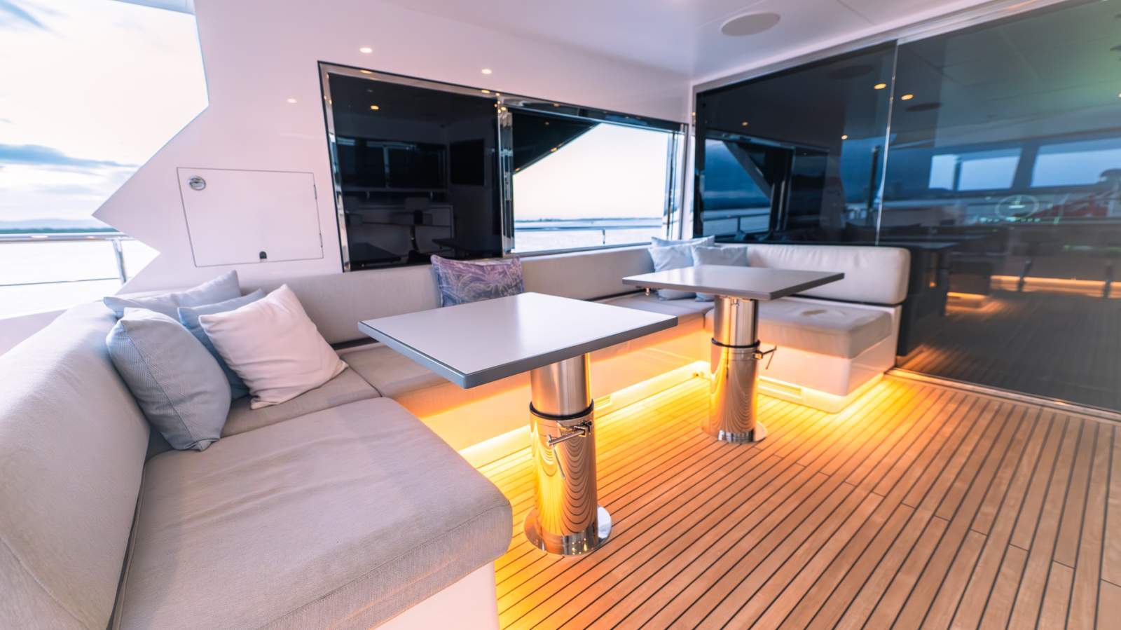 Horizon Yacht FD90 photo 13