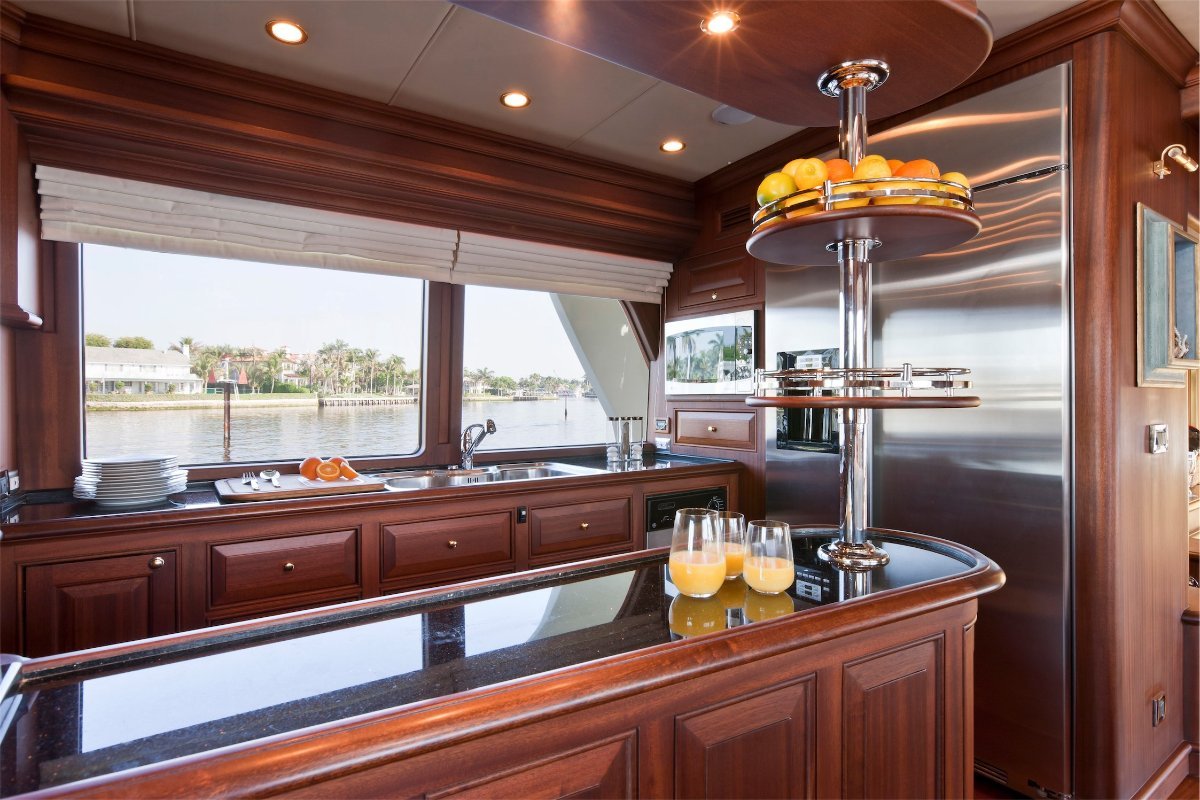 Vicem Yachts Cruiser 97 photo 14