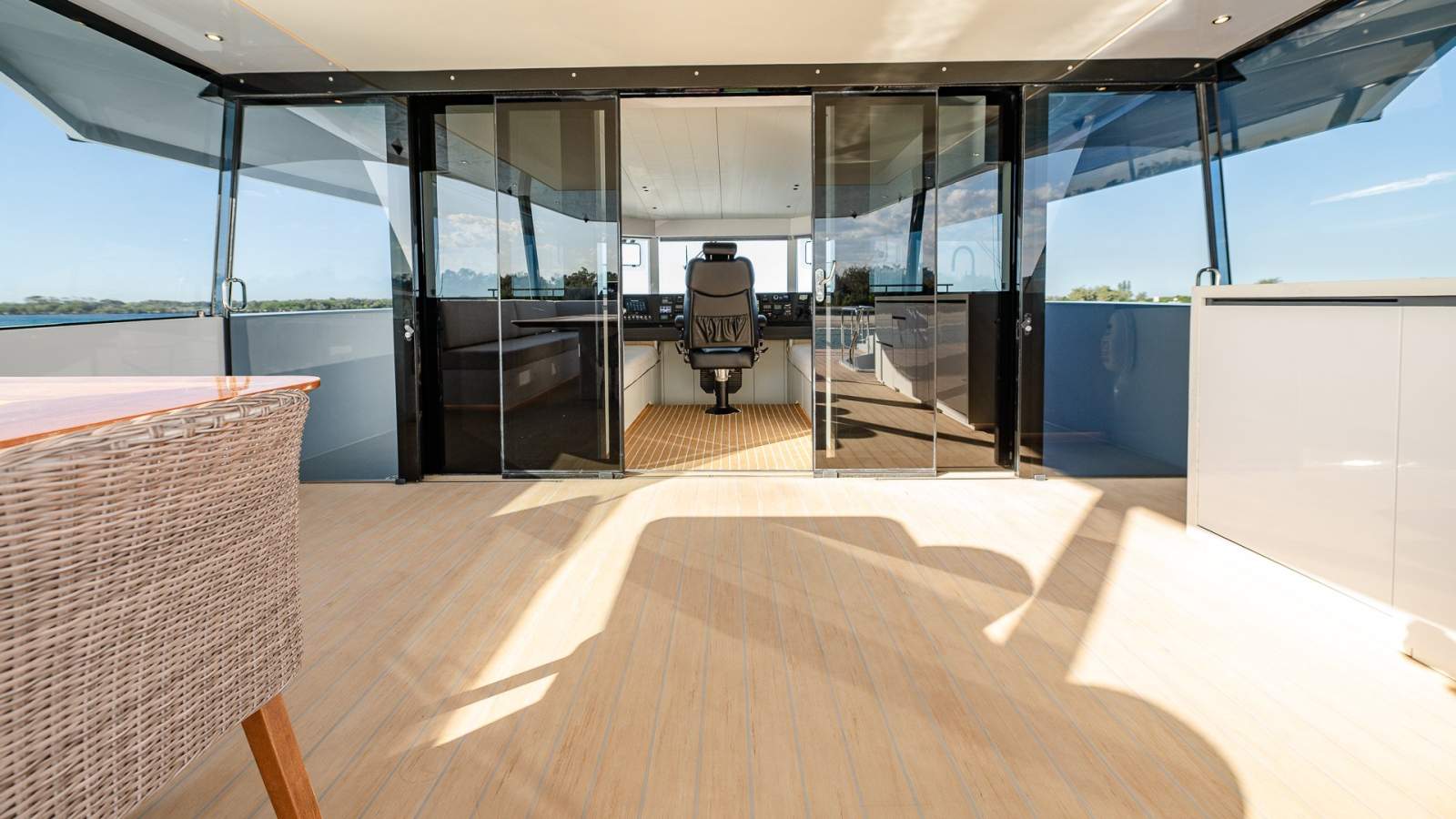 McConaghy MC82P Power Catamaran photo 15