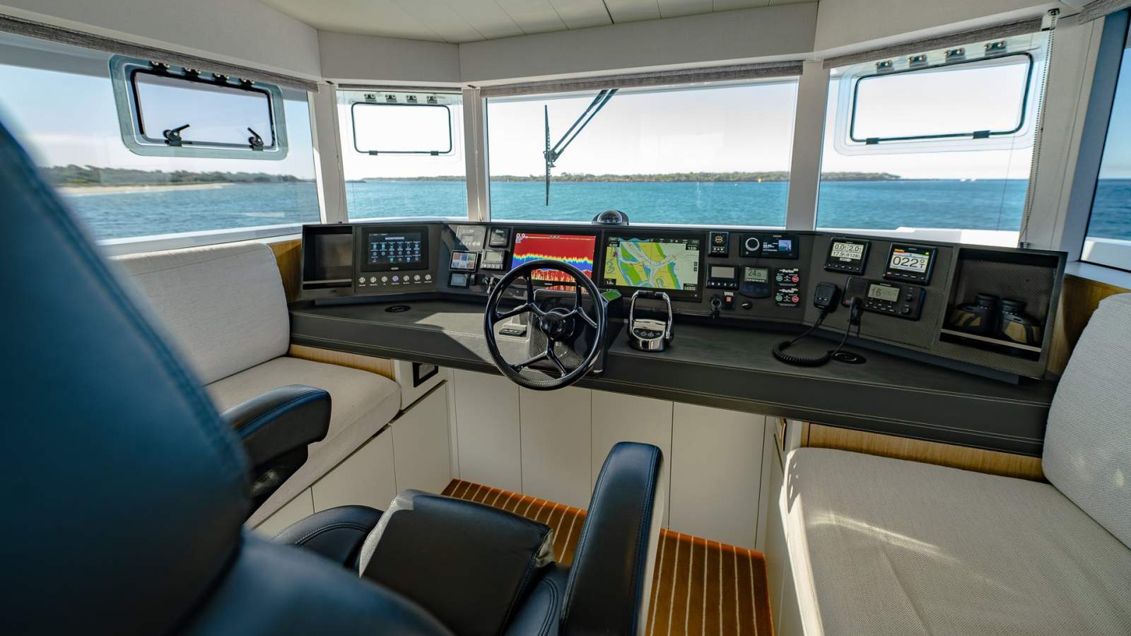 McConaghy MC82P Power Catamaran photo 17