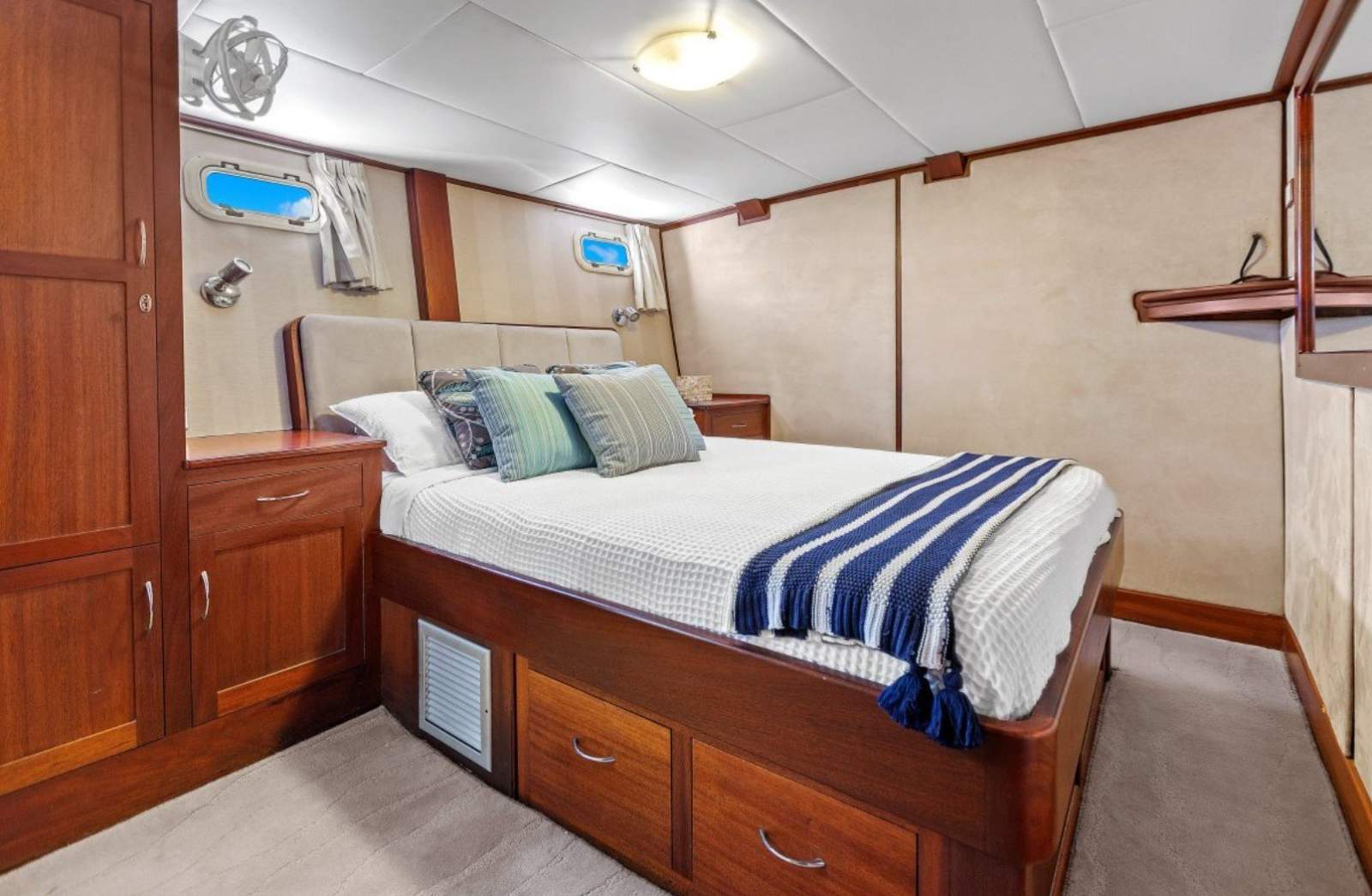 Custom 25M C&P MARINE 'BRAVEHEART' 1992 photo 18