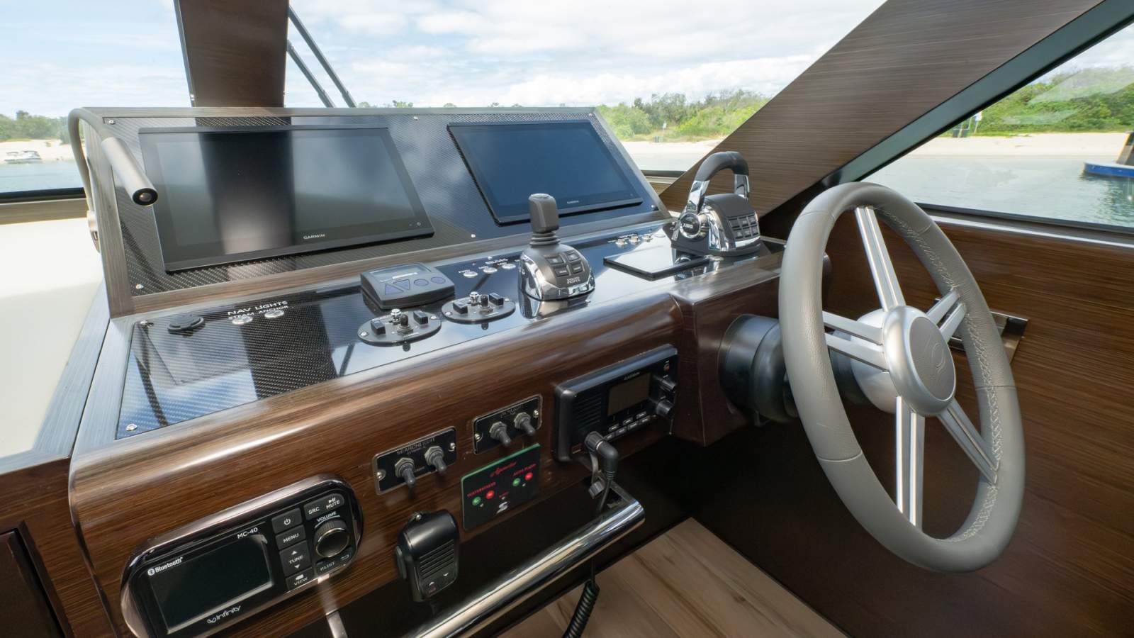 Clipper Cordova 70 photo 19