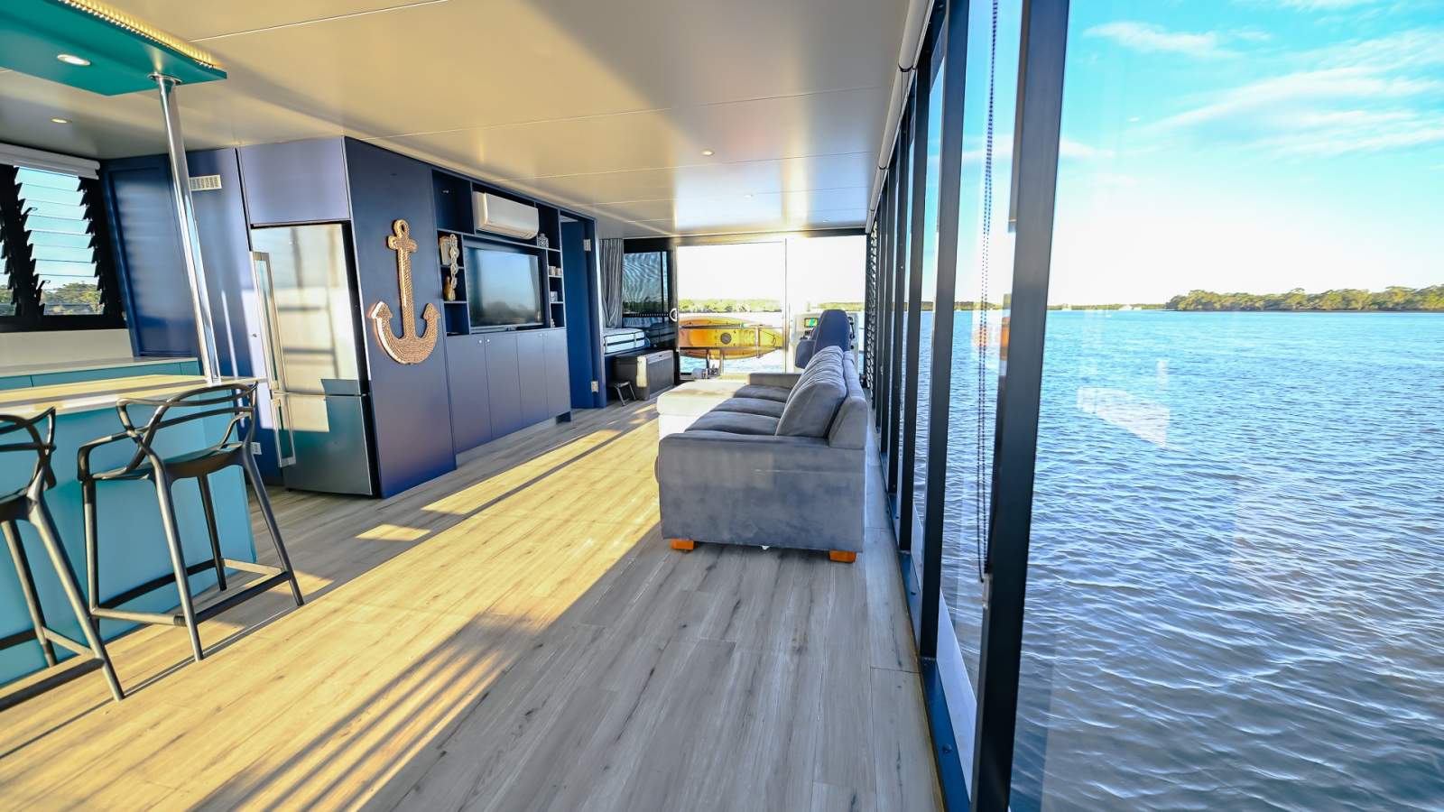 Havana 50 Houseboat photo 22