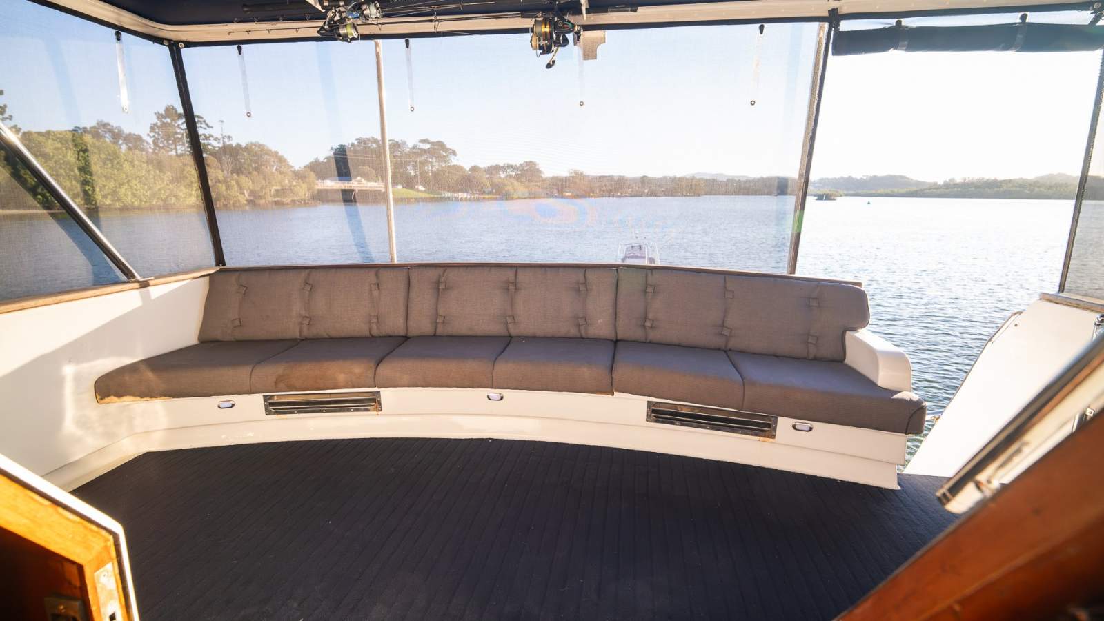 DeFever 63 Explorer Yacht photo 22