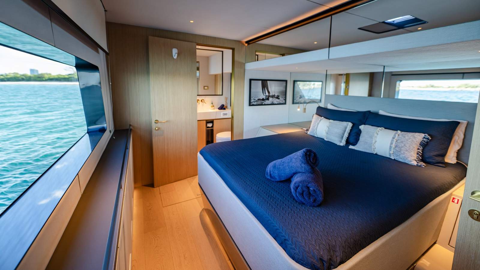 McConaghy MC82P Power Catamaran photo 23