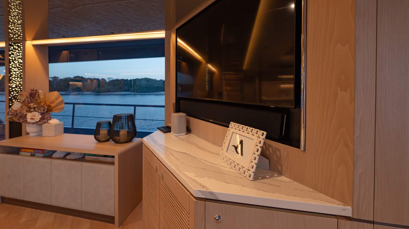 Horizon Yacht FD90 photo 24