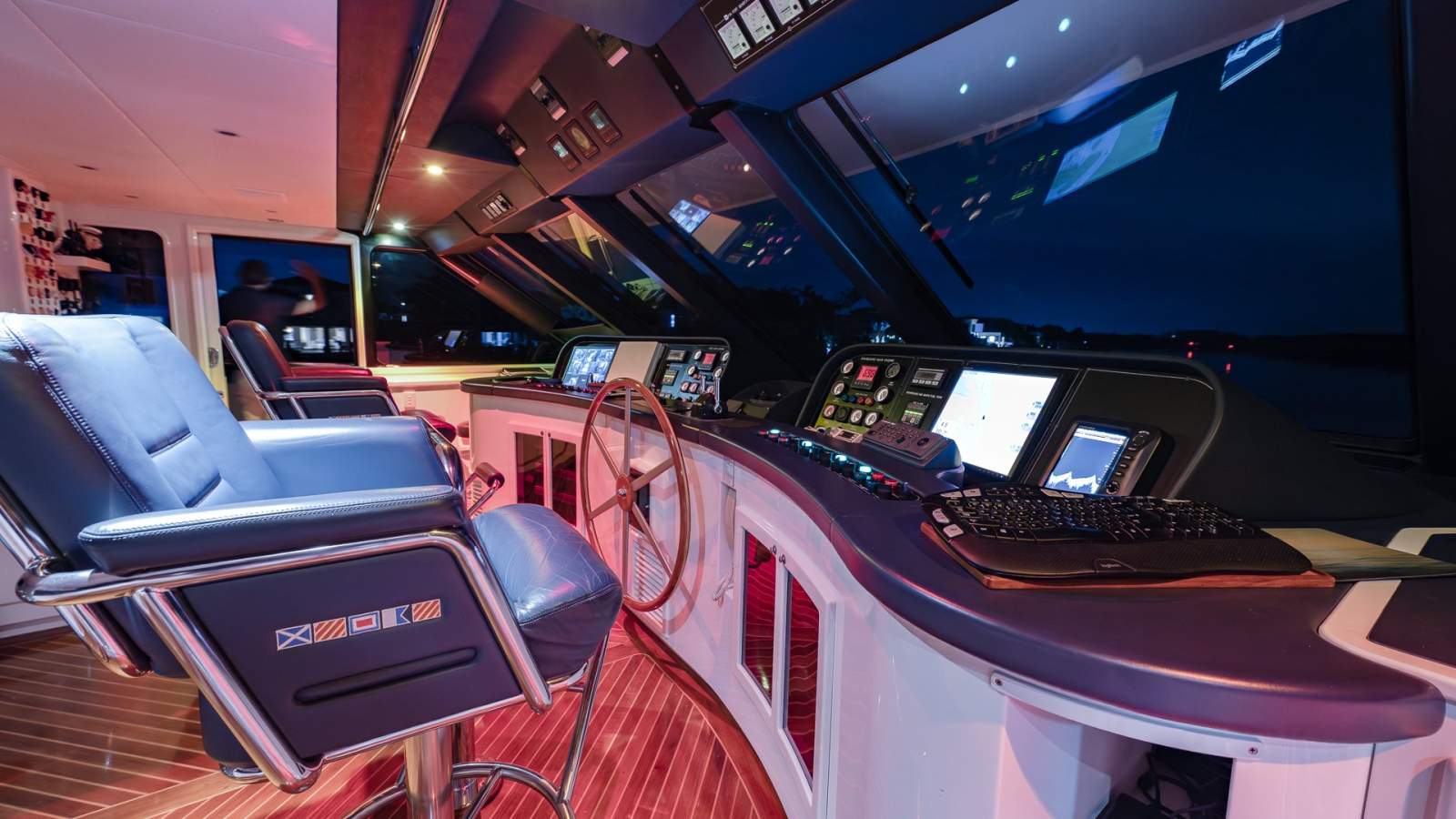 Custom 34.9m Power Catamaran photo 25