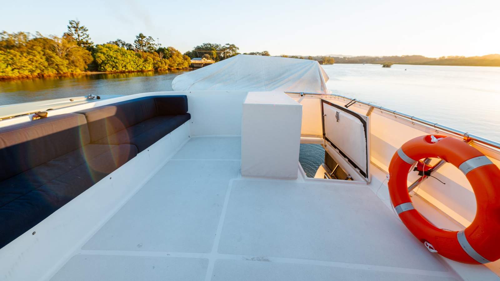 DeFever 63 Explorer Yacht photo 25