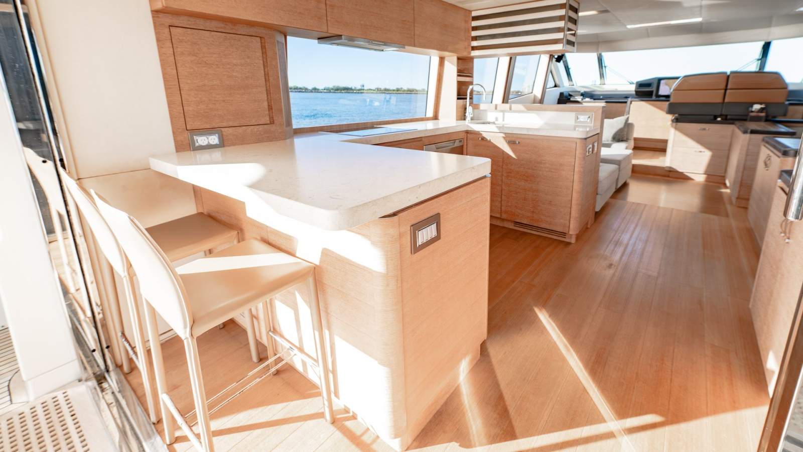 Monte Carlo MCY76 photo 26