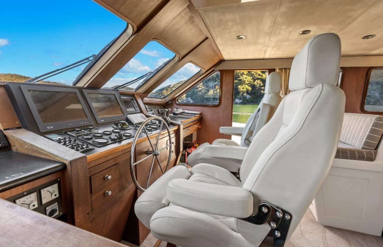 Custom 25M C&P MARINE 'BRAVEHEART' 1992 photo 28