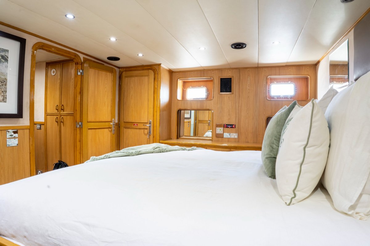 GeTa 86ft Motor Yacht photo 35