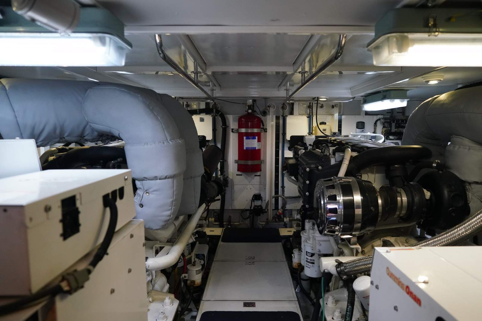 Hampton 680 Pilothouse Motor Yacht photo 36