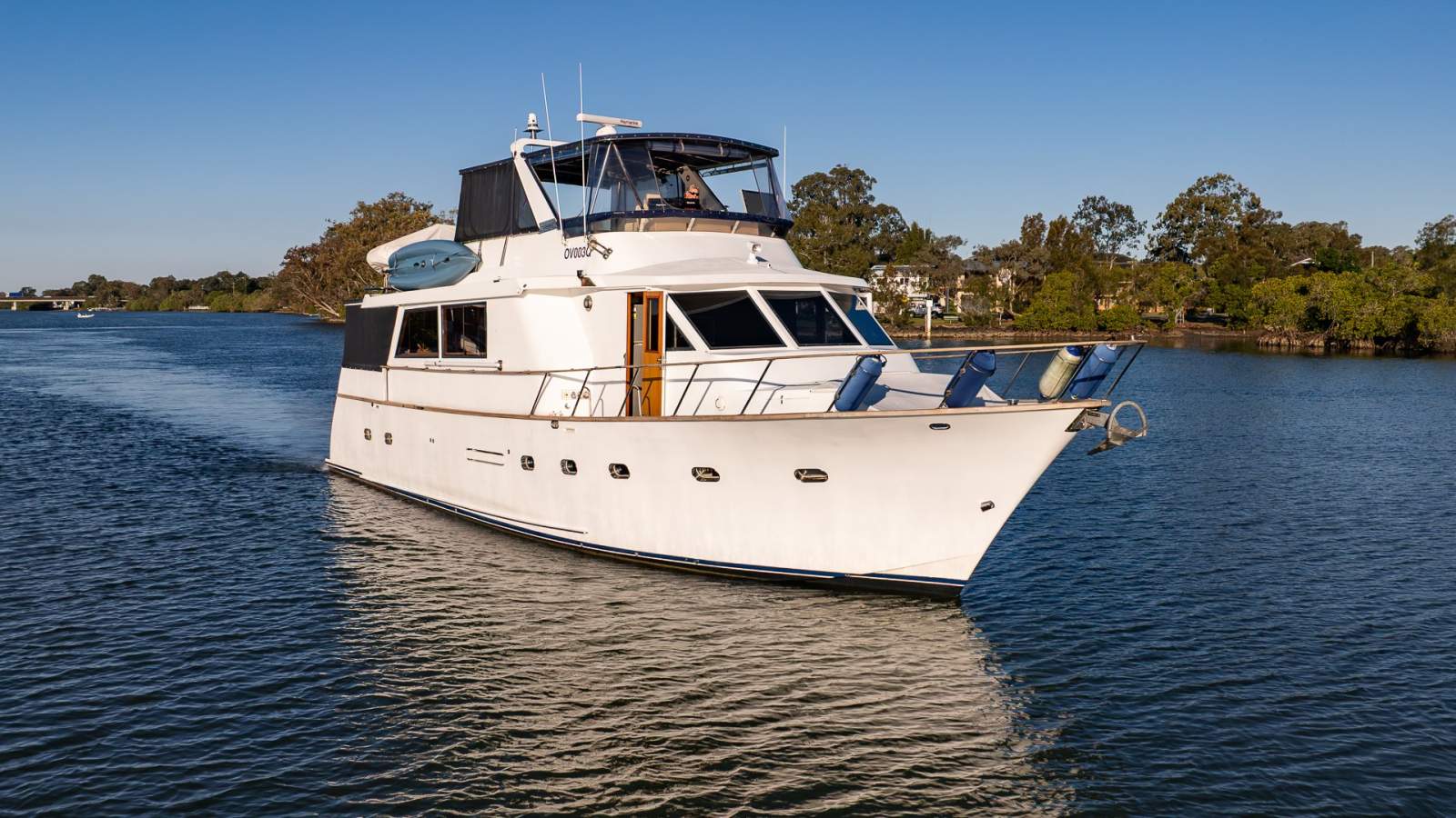DeFever 63 Explorer Yacht photo 5