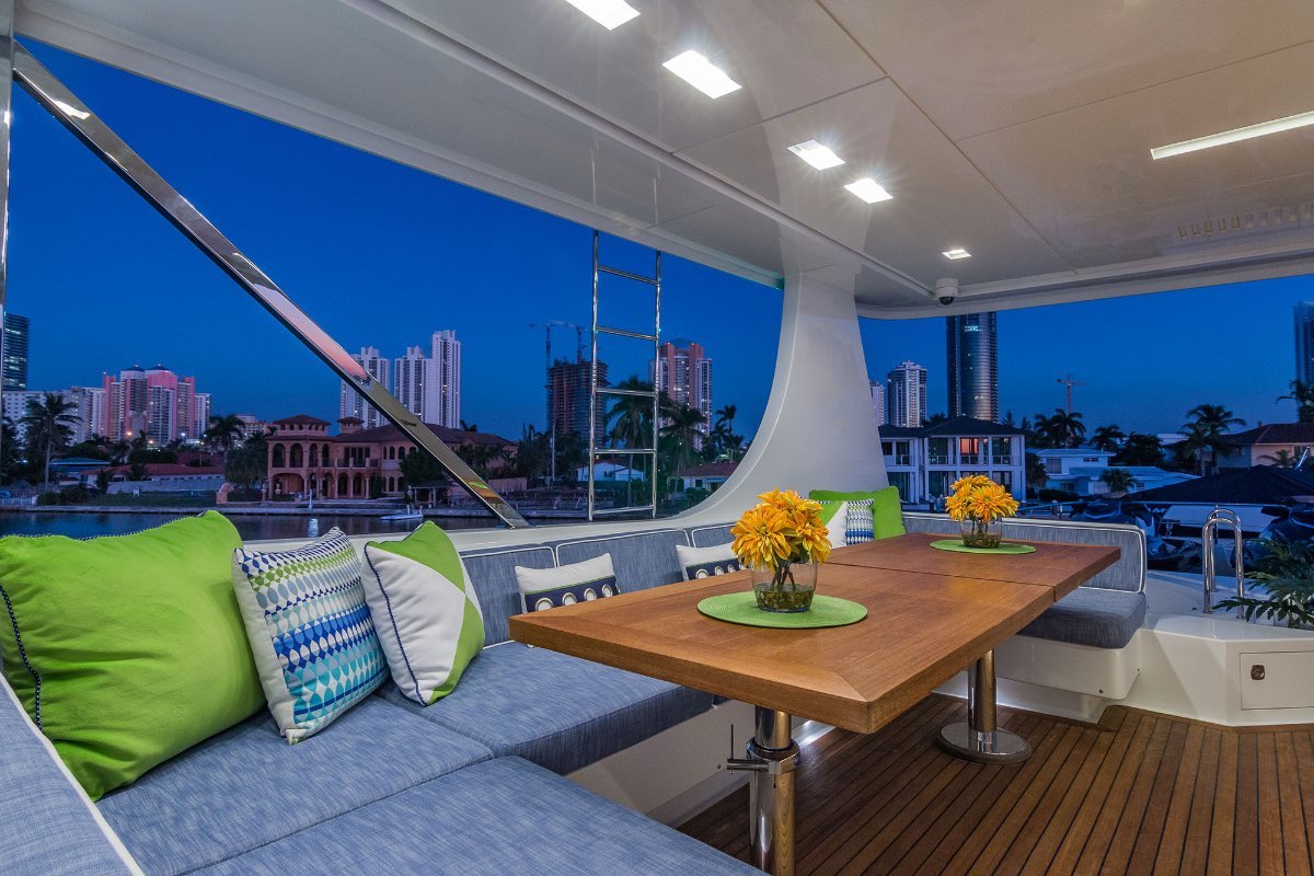 Vicem Yachts Cruiser 107 photo 7