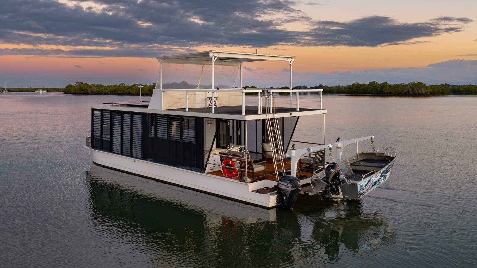 Havana 50 Houseboat photo 8